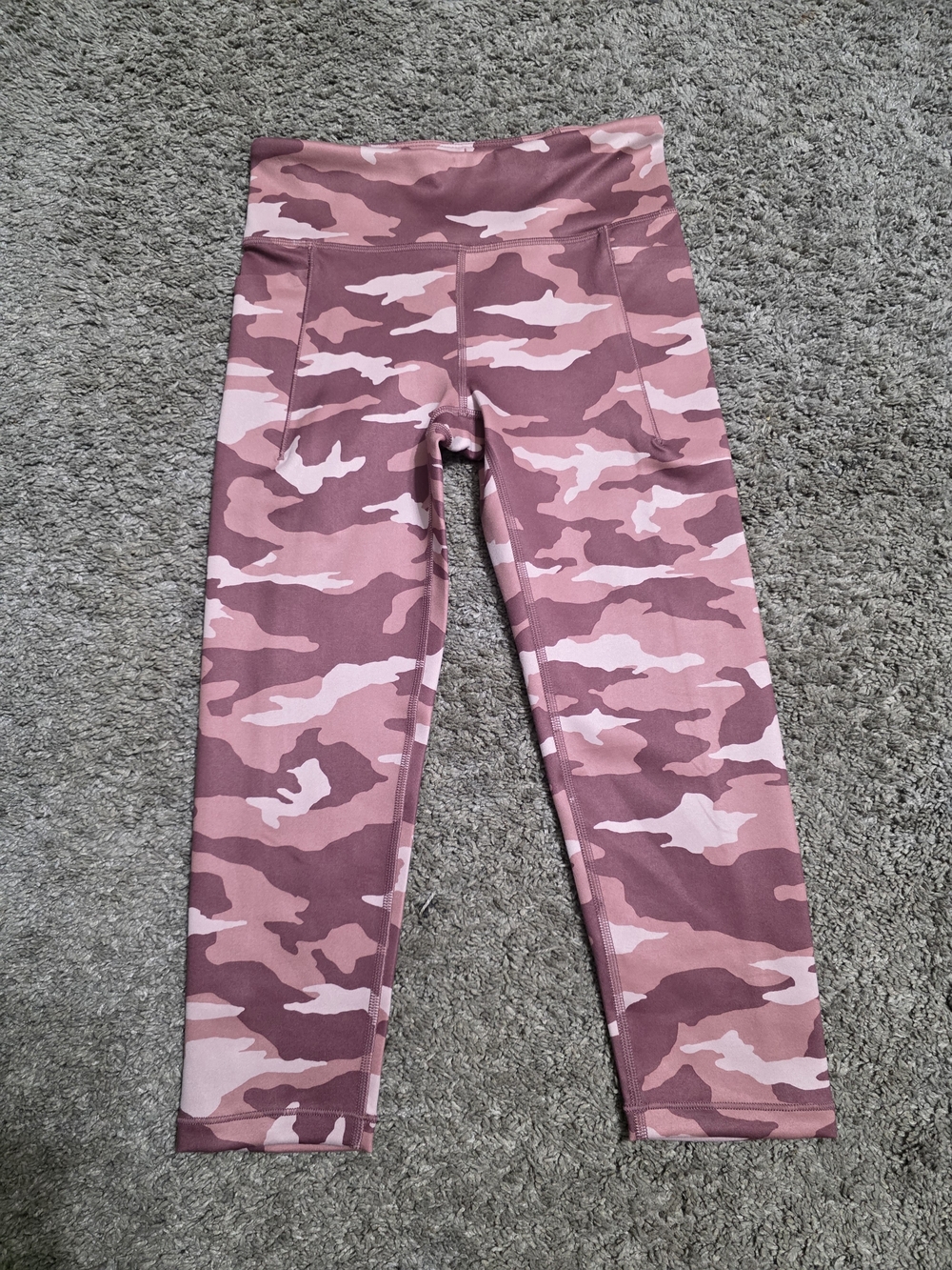 Athleta Girls' Pink Camo Leggings